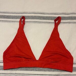 lululemon athletica Red Nulu Triangle Bralette 10